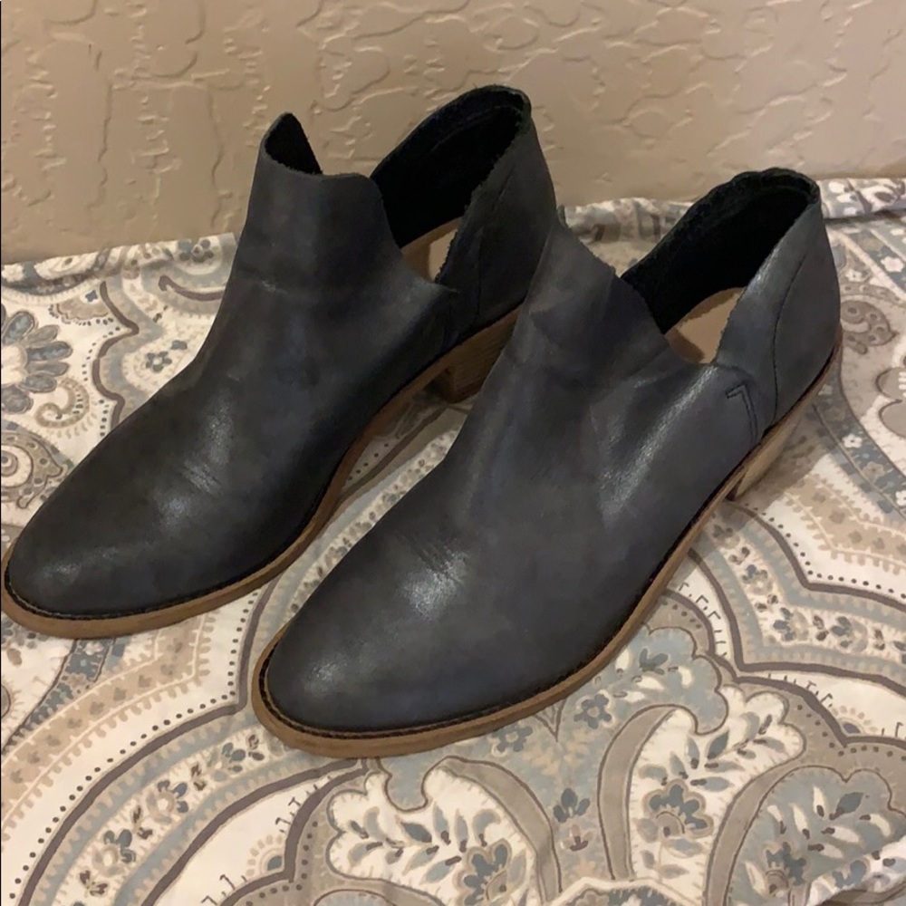 Kelsi Dagger Nordstrom Blue Booties Size 7.5